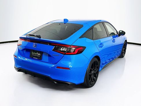 Used 2023 Honda Civic Sport image 9