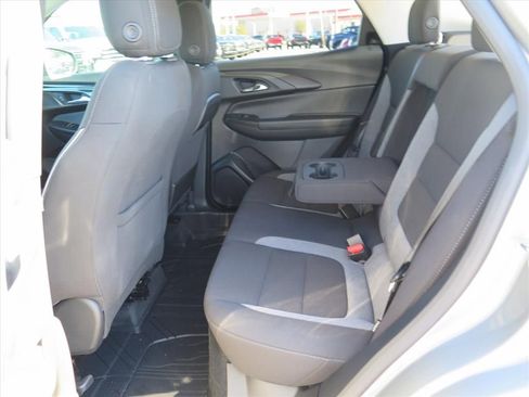 Used 2024 Chevrolet TrailBlazer LT w/ Convenience Package image 16