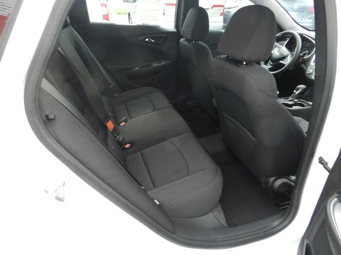 Used 2024 Chevrolet Malibu LS FWD image 12