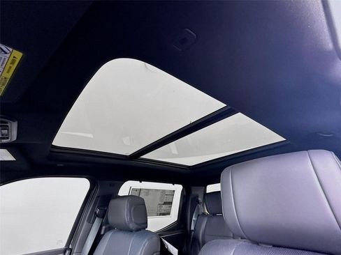 New 2025 Toyota Tundra Platinum AWD/4WD image 22