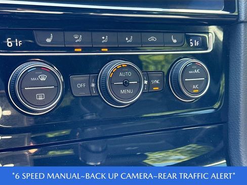 Used 2019 Volkswagen Golf R 4-Door image 16