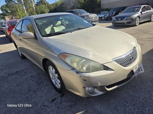 Used 2004 Toyota Solara SE Sport image 1