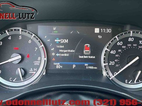Used 2022 Toyota Highlander XLE FWD image 22