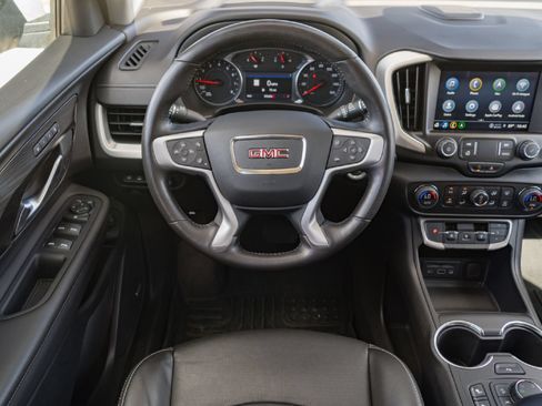 Used 2022 GMC Terrain SLT w/ Infotainment Package II AWD/4WD image 22
