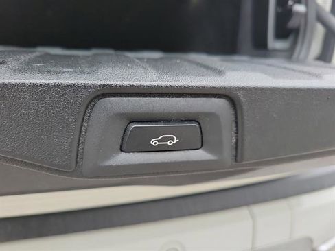 Used 2019 BMW X5 xDrive40i w/ Convenience Package image 14