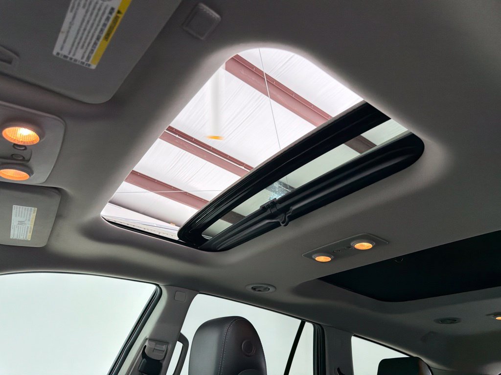 Used 2015 Buick Enclave Leather FWD image 17
