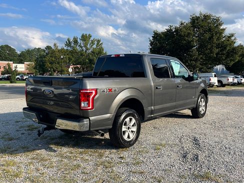 Used 2017 Ford F150 XLT w/ Equipment Group 301A Mid image 9