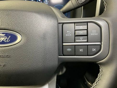 New 2026 Ford F250 Lariat w/ Black Appearance Package image 26