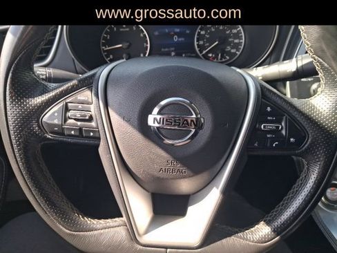 Used 2021 Nissan Maxima 3.5 SV w/ Floor Mat Group FWD image 12
