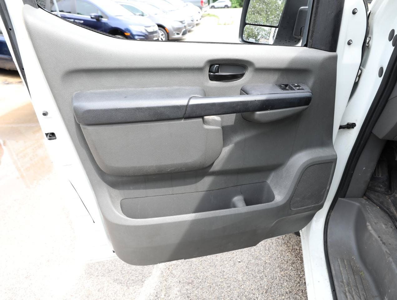 Used 2017 Nissan NV 2500 S w/ Power Basic Package RWD image 15