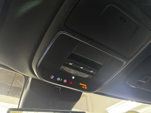 Used 2024 Chevrolet Traverse RS w/ LPO, Floor Liner Package AWD/4WD image 61
