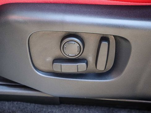 Used 2021 Land Rover Range Rover Sport HST image 34