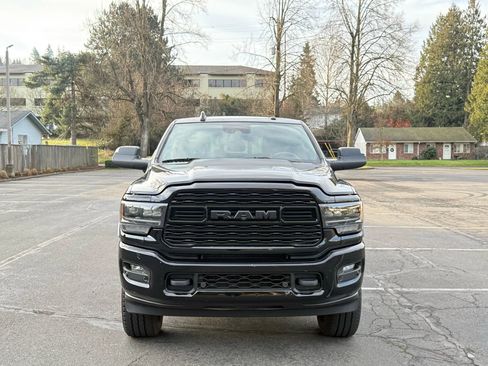 Used 2022 RAM 3500 Limited image 9