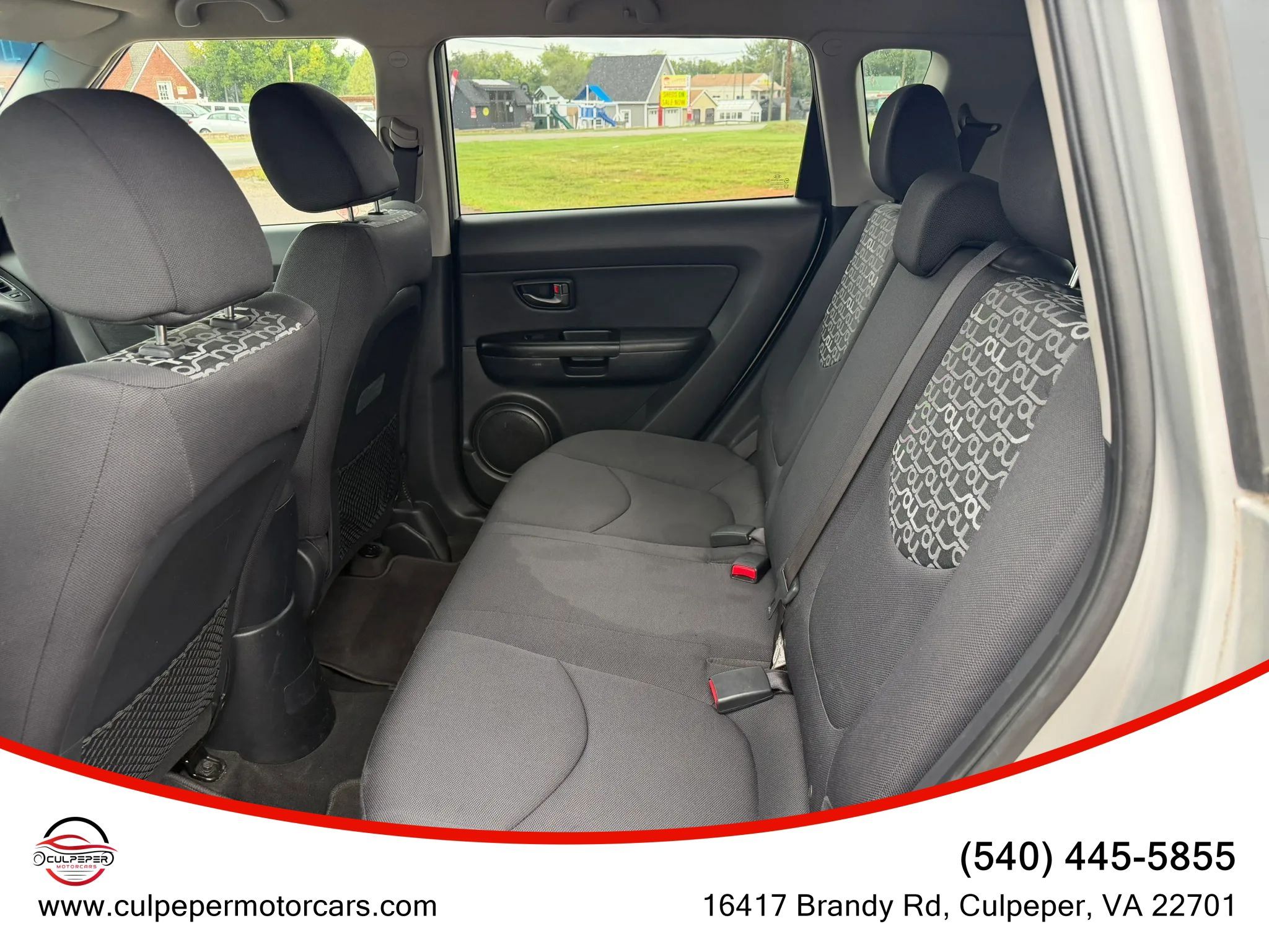 Used 2011 Kia Soul + FWD image 9