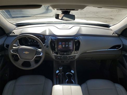 Certified 2018 Chevrolet Traverse Premier image 20