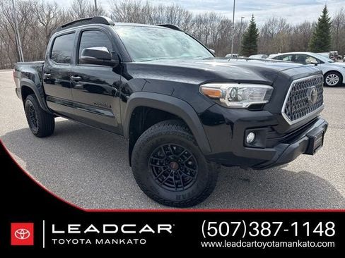 Used 2019 Toyota Tacoma TRD Off-Road image 1