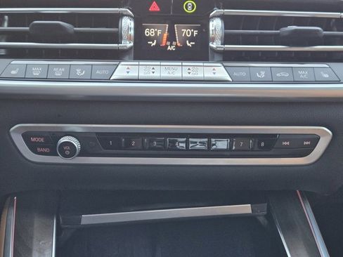 Used 2023 BMW X5 xDrive40i w/ M Sport Package image 18