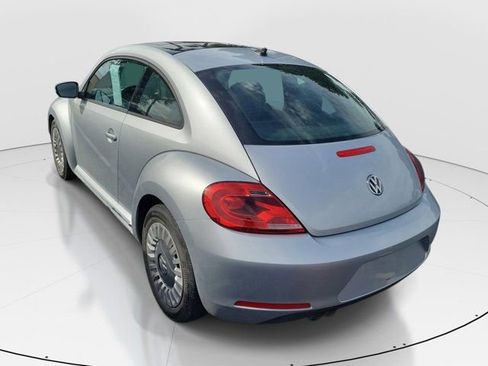 Used 2015 Volkswagen Beetle 1.8T FWD image 5