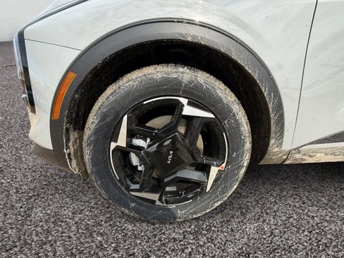 New 2026 Kia Sportage EX image 14