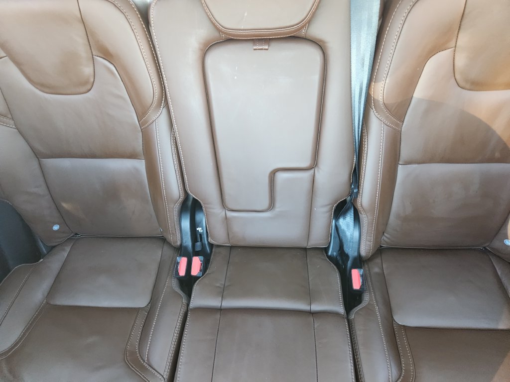 Used 2025 Volvo XC90 B5 Ultra w/ Protection Package Premier AWD/4WD image 25
