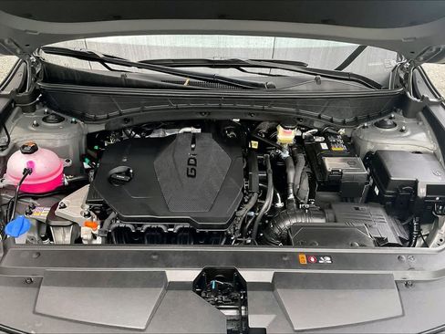 Certified 2026 Hyundai Santa Cruz SE AWD/4WD image 32