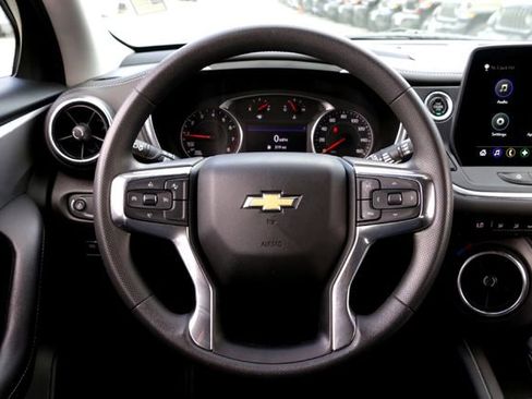 Used 2023 Chevrolet Blazer LT FWD image 27
