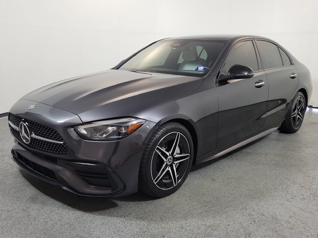 Used 2022 Mercedes-Benz C 300 Sedan image 3