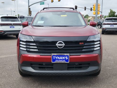 New 2025 Nissan Kicks SR image 7