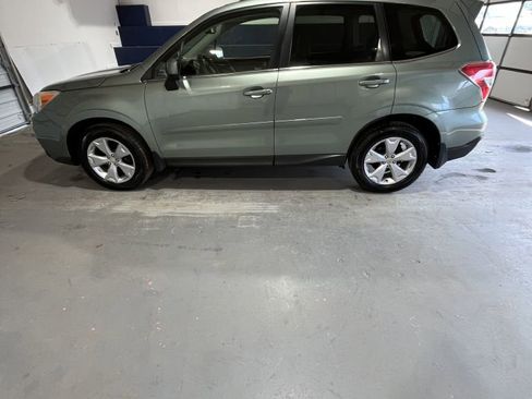 Used 2015 Subaru Forester 2.5i Limited image 1