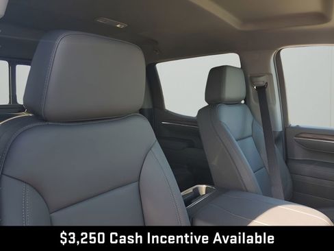 New 2026 GMC Sierra 1500 SLT AWD/4WD image 17