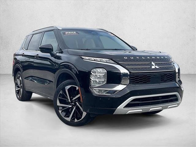 Used 2024 Mitsubishi Outlander SEL FWD image 12