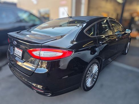 Used 2016 Ford Fusion Titanium FWD image 11