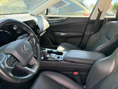 Used 2025 Lexus NX 350h AWD w/ Cold Area Package image 6