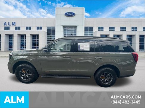 Certified 2025 Ford Expedition Tremor AWD/4WD image 9