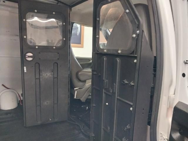 Used 2013 GMC Savana 2500 w/ Cold Climate Package RWD image 4