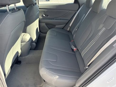 New 2026 Hyundai Elantra Blue image 20