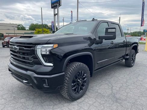 New 2026 Chevrolet Silverado 2500 High Country w/ High Country Premium Package AWD/4WD image 19