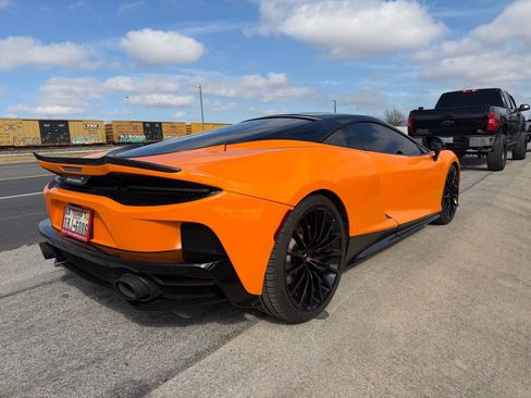 Used 2020 McLaren GT RWD image 31