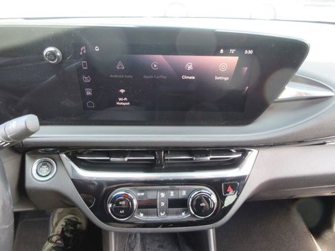 Certified 2024 Buick Envista Sport Touring w/ Convenience I Package FWD image 32