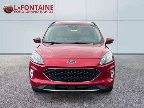 Used 2020 Ford Escape Titanium AWD/4WD image 2