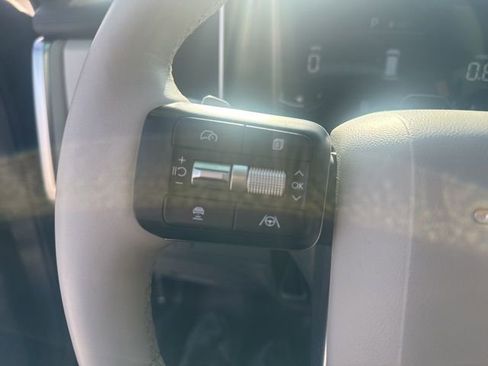 Used 2025 Hyundai Santa Fe SEL image 15