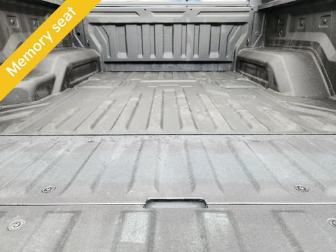 Used 2025 GMC Hummer EV 2X AWD/4WD image 17