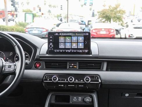 Used 2025 Honda Pilot EX-L image 18