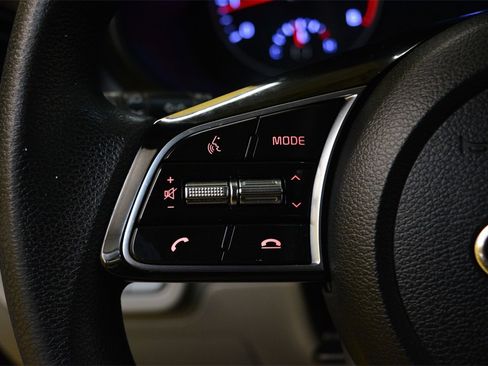 Used 2019 Kia Forte LXS image 50