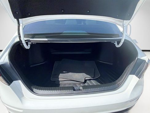 Used 2023 Honda Accord EX image 25