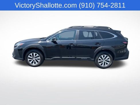 Used 2025 Subaru Outback Premium AWD/4WD image 5