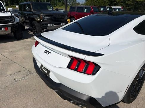 Used 2024 Ford Mustang GT RWD image 35