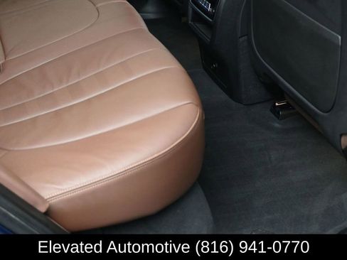 Used 2019 BMW X5 xDrive40i w/ Premium Package 2 AWD/4WD image 9