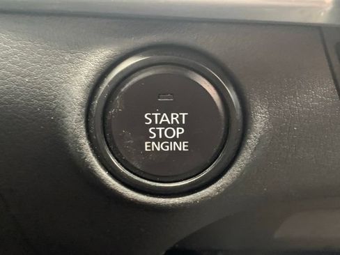 Used 2020 MAZDA MAZDA3 AWD Hatchback image 9