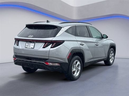 Used 2023 Hyundai Tucson SEL AWD/4WD image 3